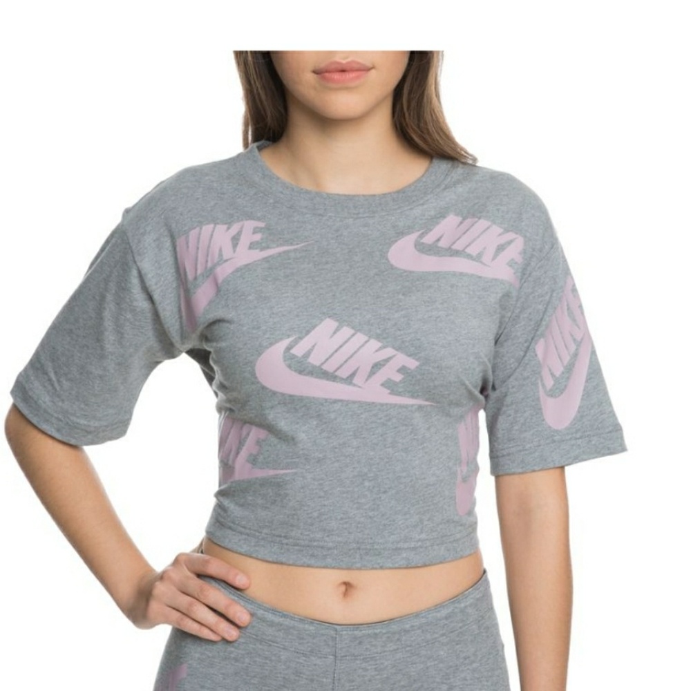 Nike Outfit!! - Picture 6 of 8